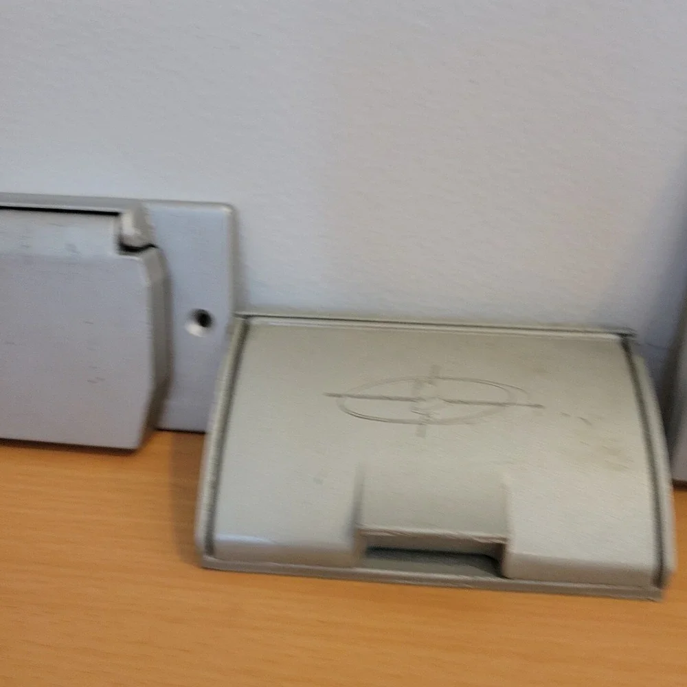 Lot Of 3 Bell Outdoor Single Gang Duplex Receptacle Cover, 3 Different Models